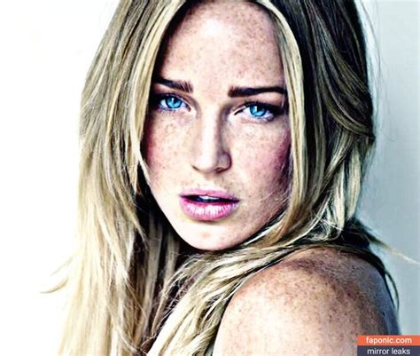 Caity Lotz Aka Caitylotz Nude Leaks Faponic