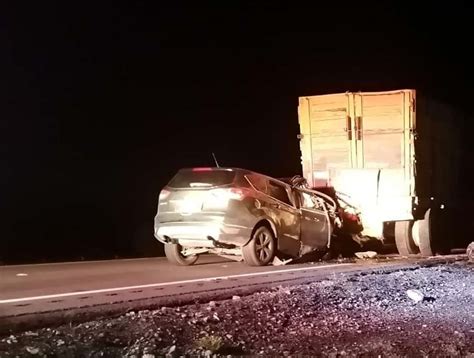 Coahuila Choque con tráiler en la Torreón Saltillo deja dos muertos