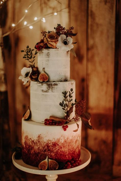 Aggregate More Than Burgundy Wedding Cake Designs Latest