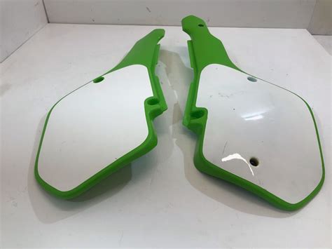 Carene Tabelle Porta Numero Kawasaki Kx Art