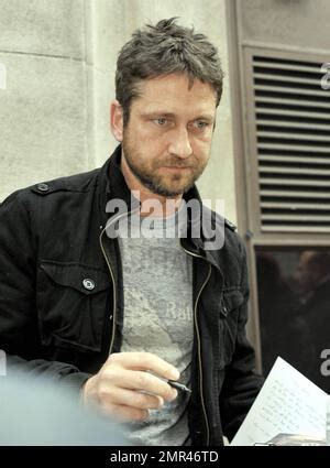 El Actor Escoc S Gerard Butler Visita Bbc Radio Studios Butler