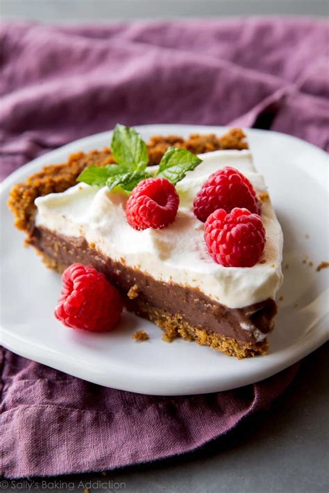 Homemade Chocolate Pudding Pie Sallys Baking Addiction