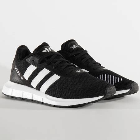 Adidas Originals Baskets Swift Run RF FV5361 Core Black Footwear