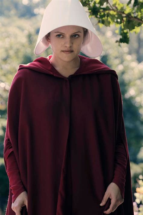 The Handmaids Tale How Costume Designer Ane Crabtree Dressed Margaret