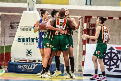 Para igualar série contra Blumenau SC na semi da LBF Sampaio