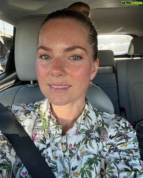 Cindy Busby Wiki, Biography, Age, Gallery, Spouse and more