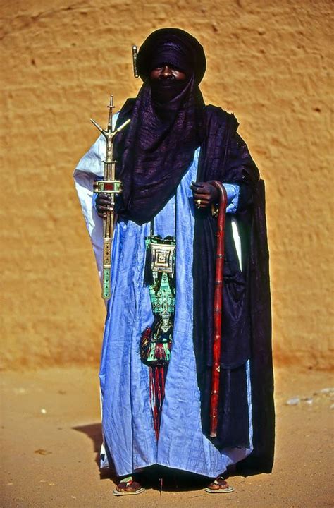 50 Best Ethnic Sahara Tuareg Images On Pinterest Deserts People