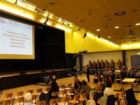 Fachtag in der Aula Bildergalerie Phänomen Salafismus Buchholz