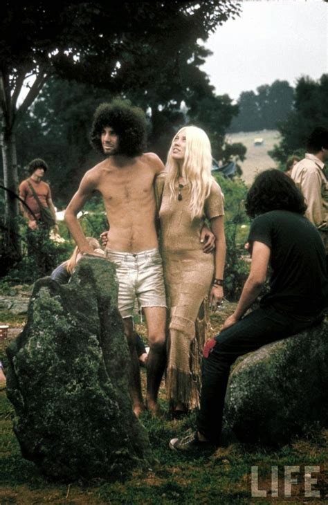 Vintage Everyday Rare And Unseen Color Photos Of The Woodstock