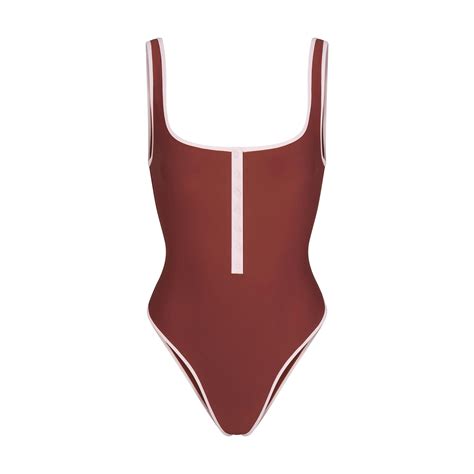 SIGNATURE SWIM SNAP FRONT ONE PIECE | HENNA CONTRAST | SKIMS