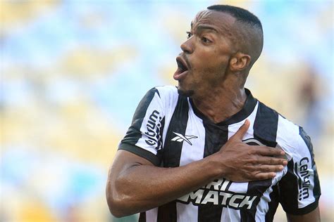 Botafogo Não Estaria Disposto A Vender Marlon Freitas Para O Vasco