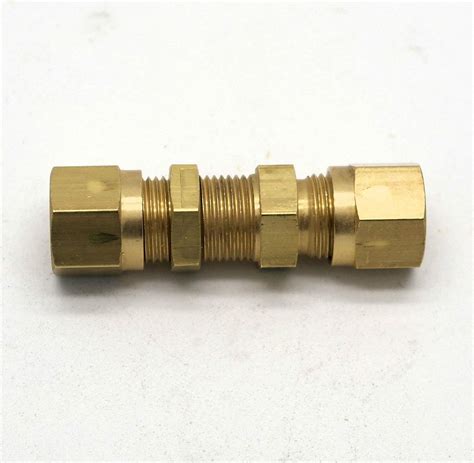 British Made 10Mm To 10Mm Equal Ended Bulkhead Brass Compression