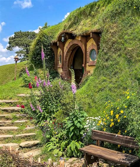 Visiting The Stunning Hobbiton Movie Set In New Zealand Nina Out And