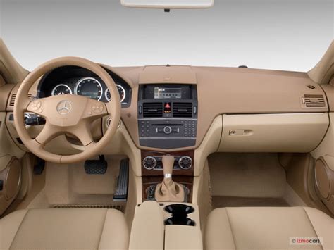 2010 Mercedes-Benz C-Class: 11 Interior Photos | U.S. News