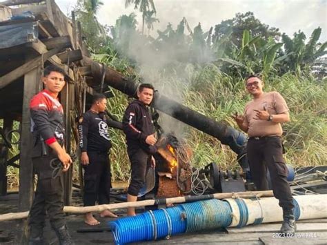 Gelar Razia Polisi Bakar Rakit Tambang Emas Ilegal Pelaku Tak Dapat