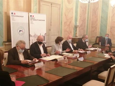 Signature Du Contrat De Relance Et De Transition Ecologique Crte Du