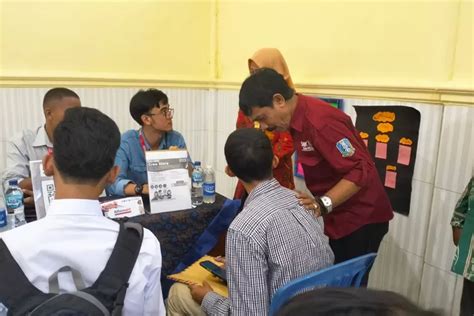 Mengentas Pengangguran Kota Sidoarjo Smk Ypm Sidoarjo Gelar Job