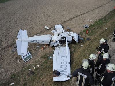 Not Cias E Hist Rias Sobre Avia O Quatro Feridos Em Acidente