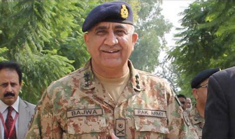 General Qamar Javed Bajwa, Pakistan’s new army chief assumes office ...