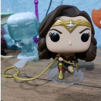 Funko Pop Mulher Maravilha Caixa Shopee Brasil