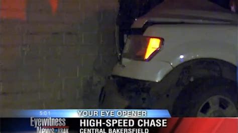 High-speed chase ends in crash in central Bakersfield