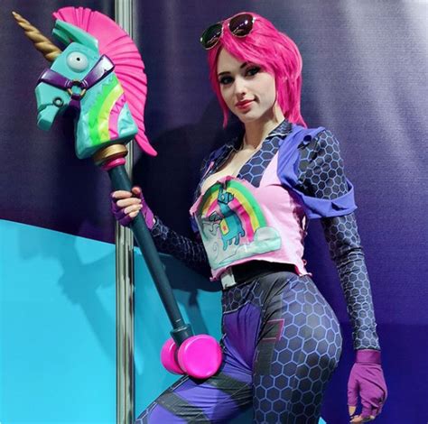 The Best And Most Realistic Fortnite Cosplays Esportsgg