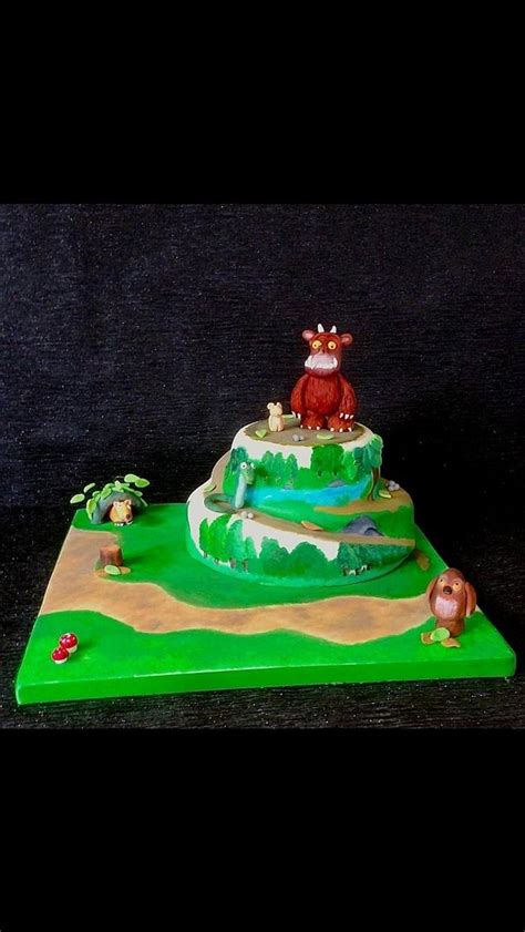 The Gruffalo Birthday Cake Decorated Cake By Poppywats CakesDecor