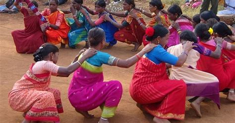 ANDHRA OOTY (ARAKU VALLEY): DHIMSA DANCE IN ARAKU