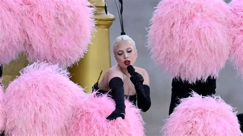 Lady Gaga Pone El Cabaret En La Ceremonia Inaugural De Los Juegos