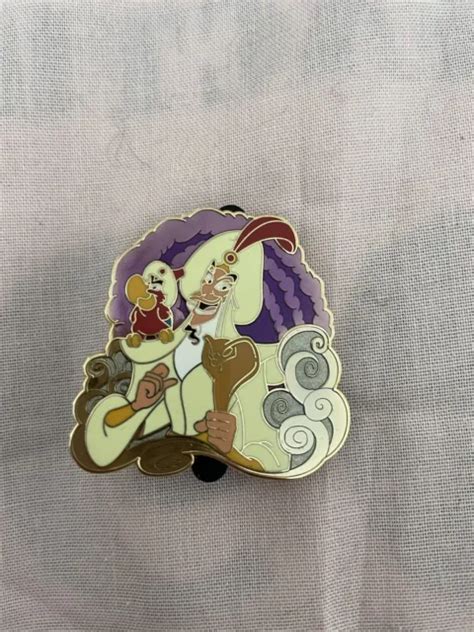 UK DISNEY STORE Aladdin Villain Jafar with Cobra Staff & Bird Iago LE 350 Pin £18.00 - PicClick UK