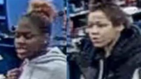 Walmart Carjacking 2 Carjacking Suspects Steal Vehicle With Woman