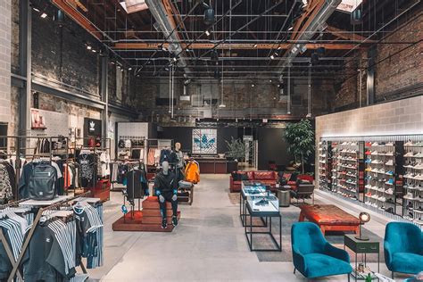 Inside Adidas Originals Chicago Flagship Store In Wicker Park Eu