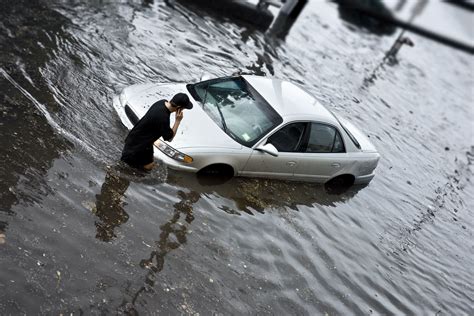 Dont Know How To Spot A Flood Damaged Car These Are The Signs To Look