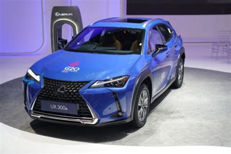 Mobil Listrik Lexus Ux E Eks G Jadi Kendaraan Dinas Pemerintah