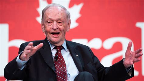 Liberals Distance Themselves From Chretien Strategy On Indigenous Languages