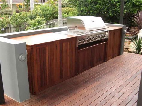 Outdoor kitchen wood cabinets | Hawk Haven