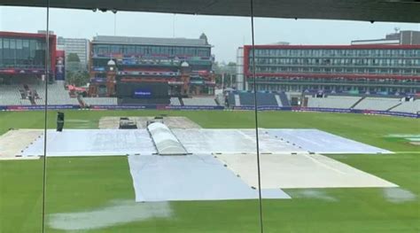 Eng Vs Aus Day 5 Weather Forecast And Pitch Report Of Emirates Old