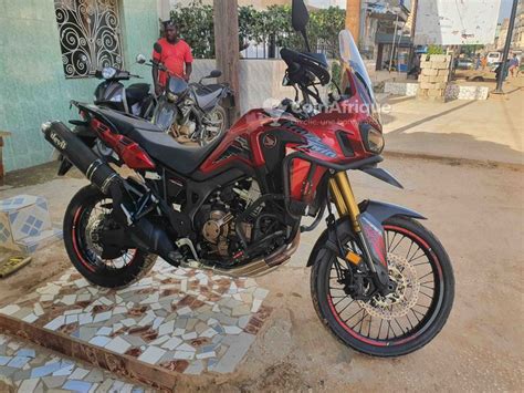 Motos Scooters Honda Crf L Africa Twin Neufs Et Occasions Au