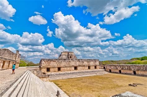 Ciudad Maya Antigua De Uxmal Yucatán México Imagen De Archivo Editorial Imagen De Antiguo