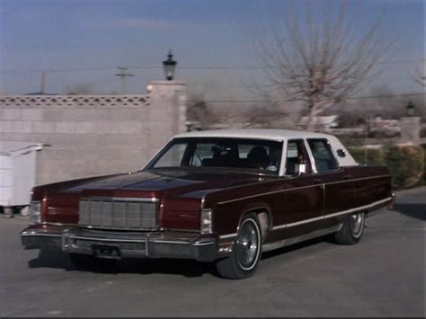 IMCDb Org 1975 Lincoln Continental 53B In The Rockford Files 1974