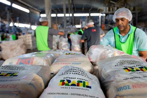 Mds Entrega 4 Mil Cestas De Alimentos Por Dia Para Municípios E