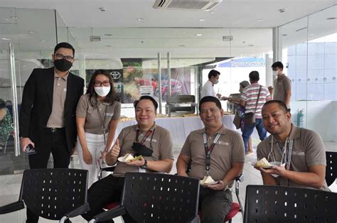 V Day At TMI Toyota Makati Inc