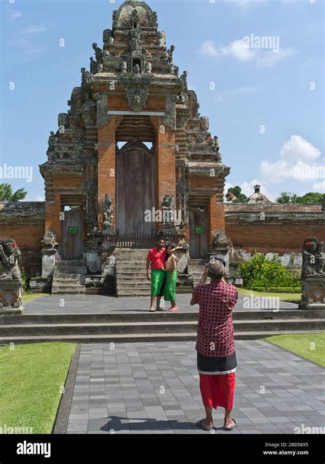 dh Pura Taman Ayun Royal Temple BALI INDONESIA Tourists being photo ...