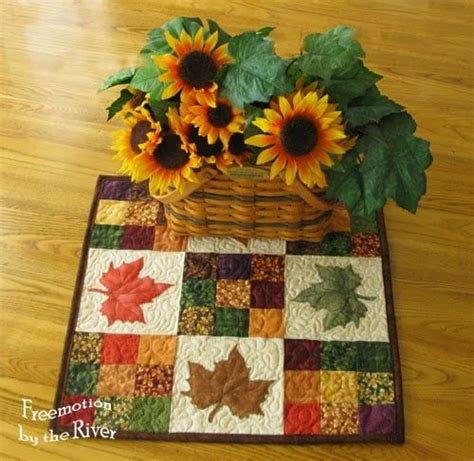 Modern Maple Leaves Table Topper