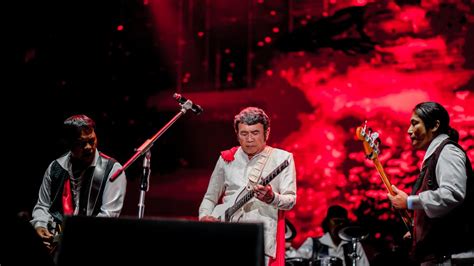 Rhoma Irama Jadi Kejutan Dalam Konser Deep Purple Di Solo Bawakan