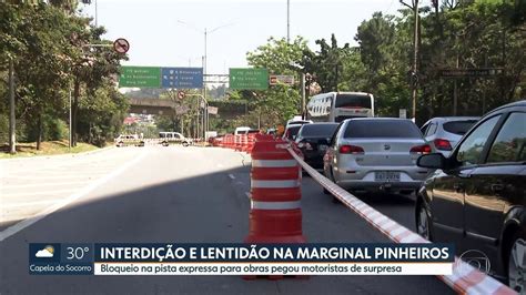 Motoristas enfrentam lentidão nas estradas e na Marginal Pinheiros no