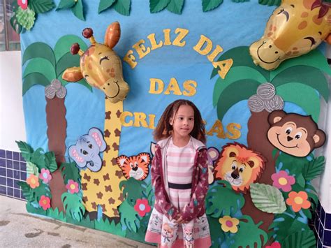 Dia Do Esquisito Na Creche