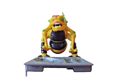 Rare Vhtf Creepy Crawlers Crime Grimes Rumble Bee Toy Figure Toymax