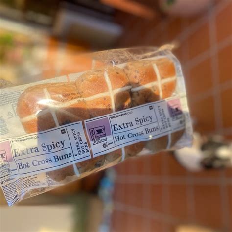 Woolworths Food Extra Spicey Hot Cross Buns Review Abillion