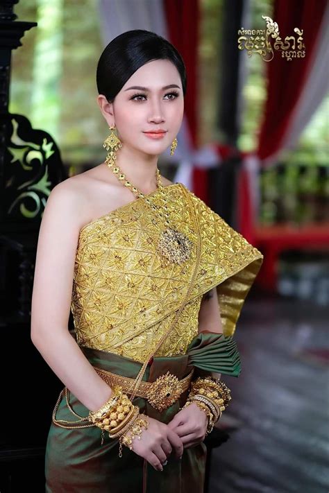 CAMBODIA Luxury Cambodia Wedding Outfits Amazing Cambodia